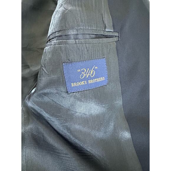 Brooks Brothers 346 Navy Blue Single Breasted 2 Gold Buttons Classic Blazer, 40R - Picture 7 of 9